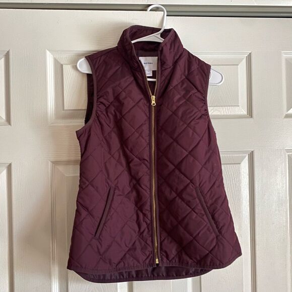 Old Navy Size small purple vest quilted puffer winter golden zipper - Picture 1 of 5